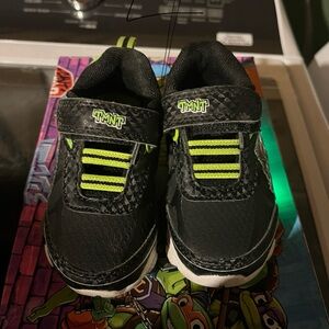 Kids Shoes - Black and Green